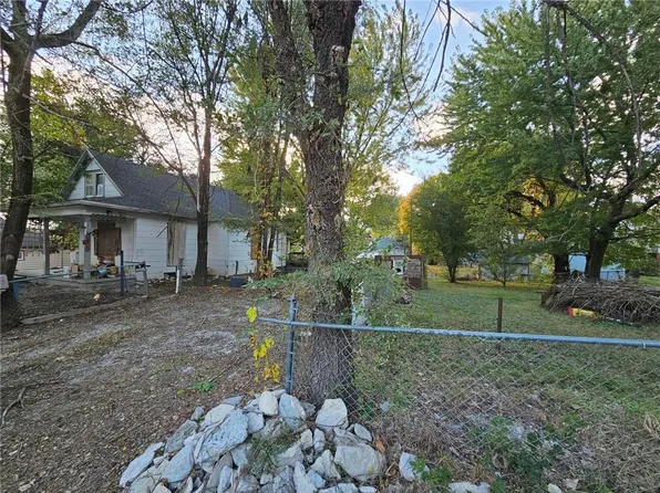 2510 S 19th St, Saint Joseph, MO 64503