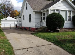 3615 Lowcroft Ave, Lansing, MI 48910