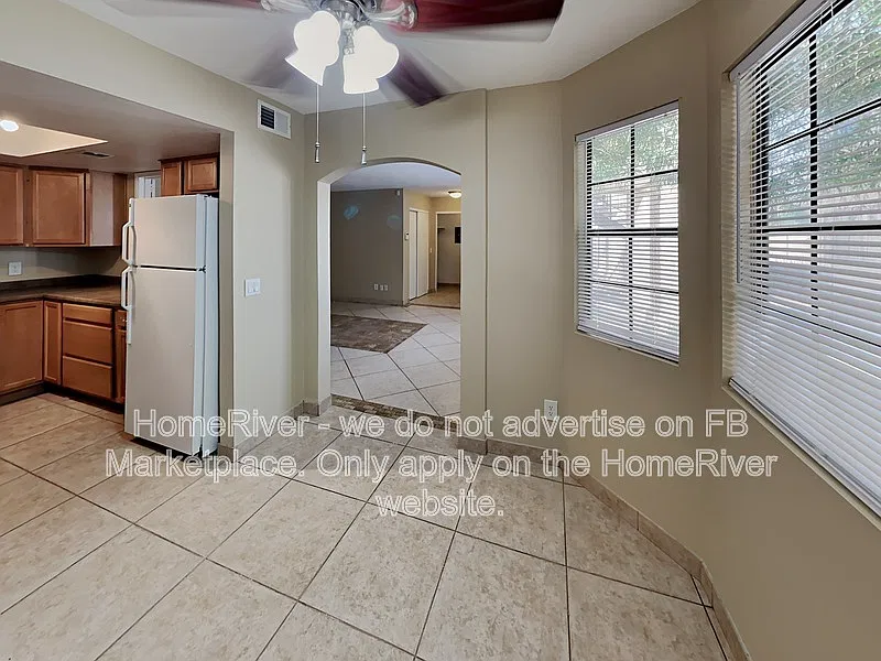 2 bed, 2.0 bath, 1005 sqft, $1,499 — Photo 2