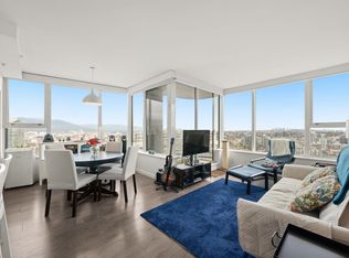 33 Smithe St #3302, Vancouver, BC
