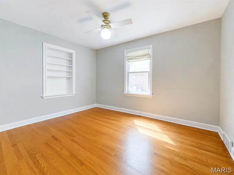8670 Eulalie Ave — Photo 13