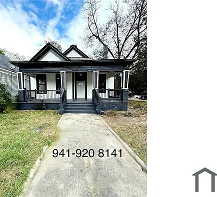 1196 Holt Ave