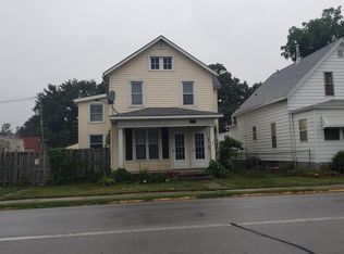 1320 38th St, Rock Island, IL