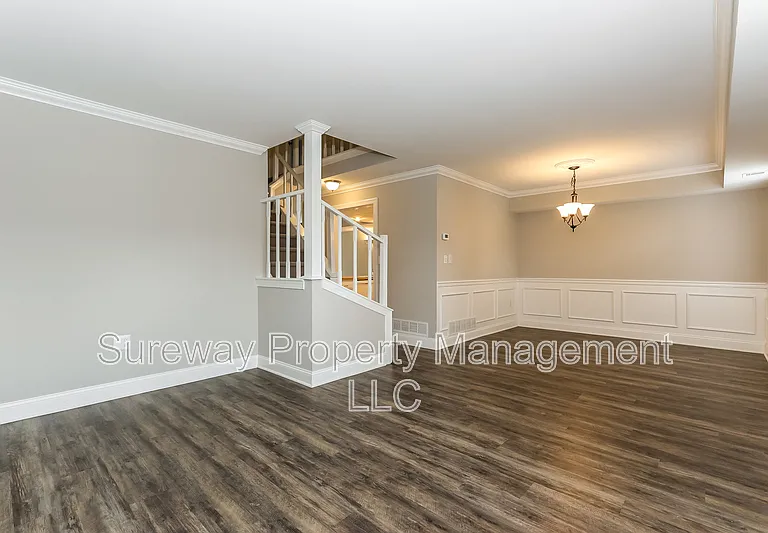 1810 Pennland Ct — Photo 6