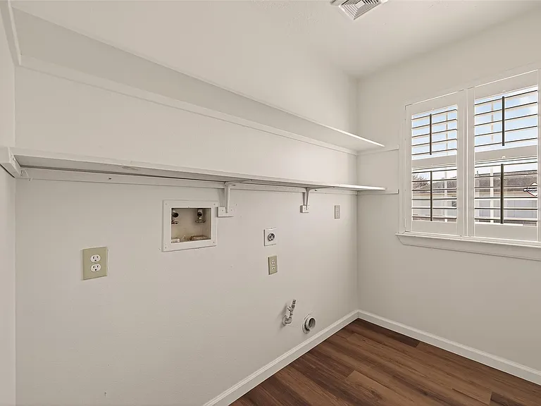 15910 Clayton Bend Dr — Photo 27