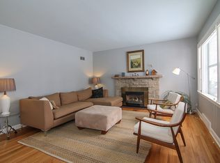 4130 N Sunset Ct, Madison, WI 53705