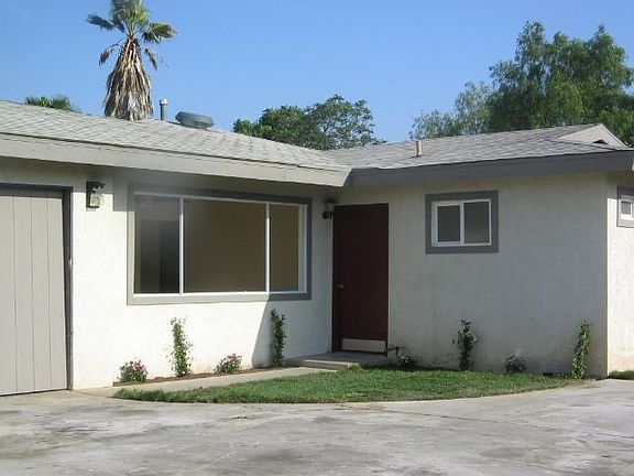 Ver private location at the top of a hill