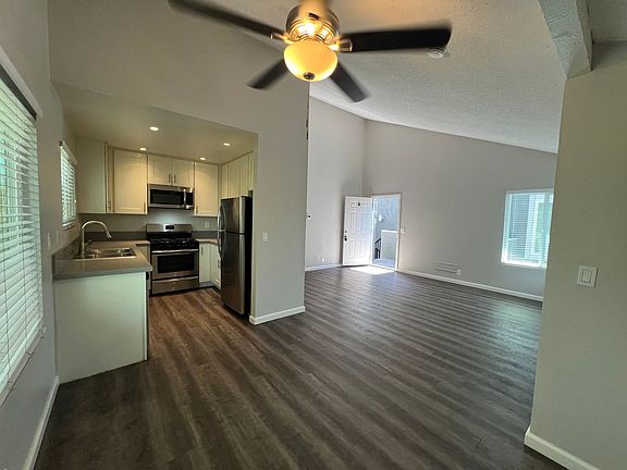 5th image of 7561-7571 Warner Ave #7571B