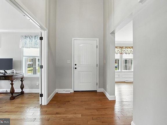 3rd image of 177 Granny Smith Ln