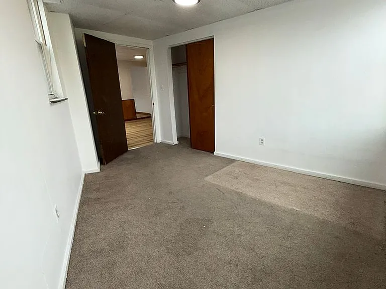 224 Butler St — Photo 6