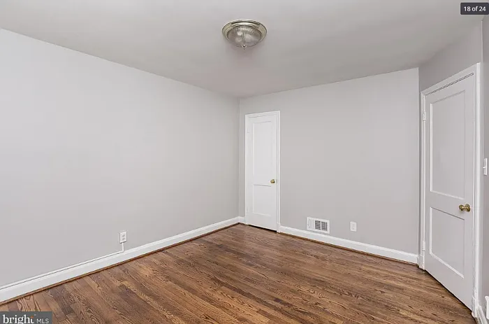 7457 Lawrence Rd — Photo 17