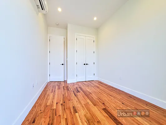 Rented by Urban Pads | media 9