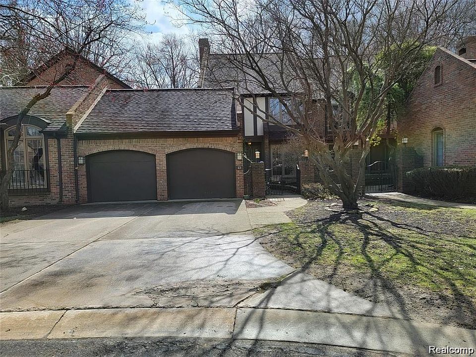 1st image of 13 Timberlane Ct