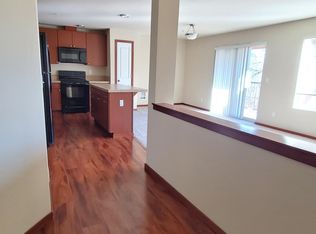 730 207th Pl SE #301, Bothell, WA 98012