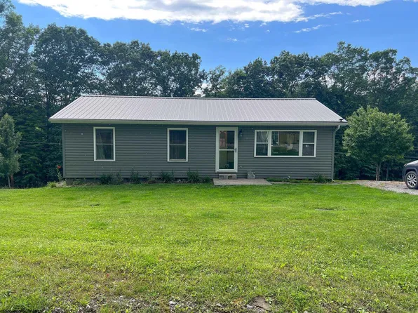 2016 Hickory Flat Rd, Buckhannon, WV 26201