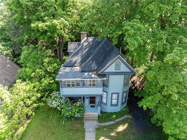 35 Cherry St — Photo 21