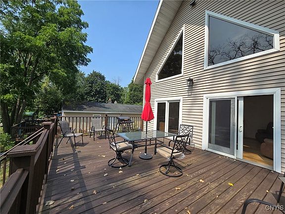 4th image of 1090 Morgan Rd