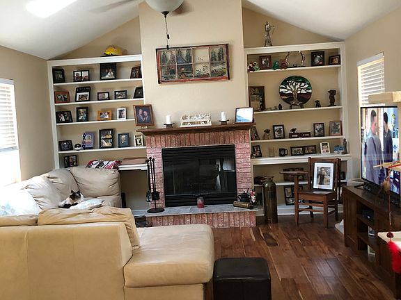 5th image of 1575 Amberlea Dr N
