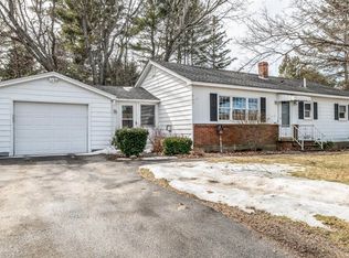 25 Lorraine Ave, Brewer, ME 04412