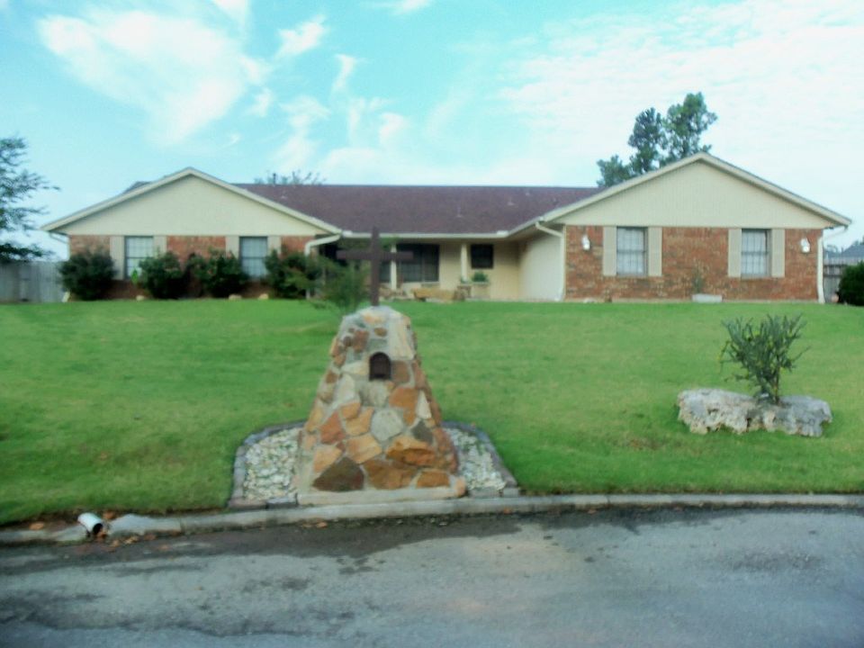 1st image of 6016 NW Williams Ave