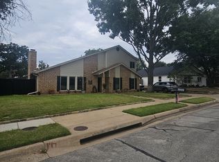 2020 Oakmeadow Ct #1, Bedford, TX 76021
