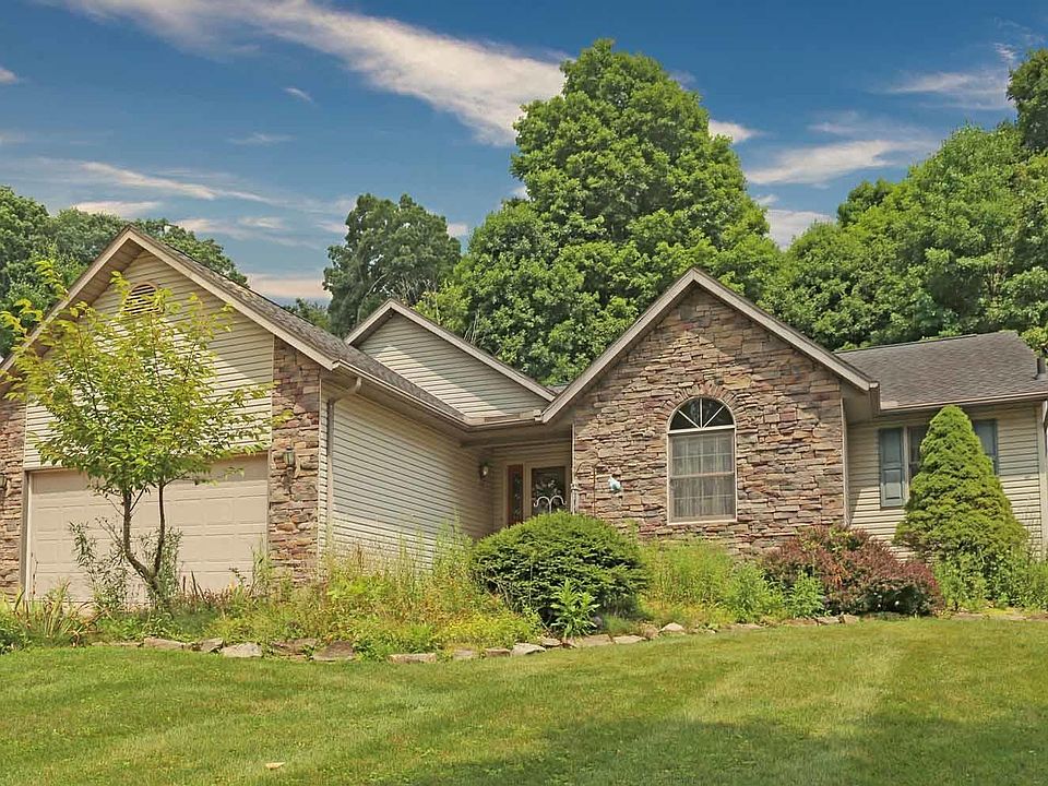 1st image of 4046 Apple Valley Dr