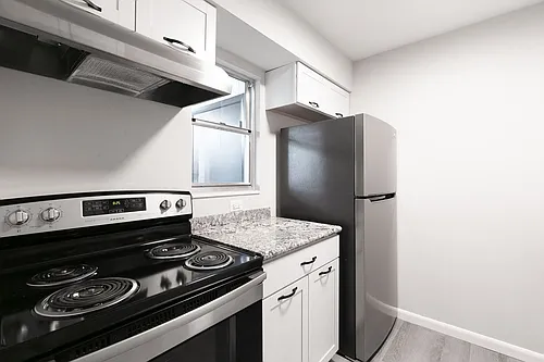Oak Terrace Photo 1