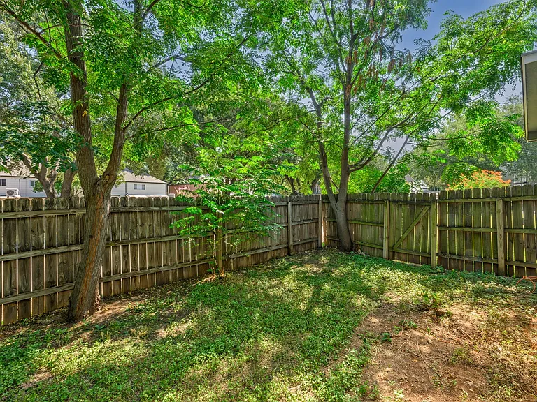 6422 Westside Dr #B — Photo 26
