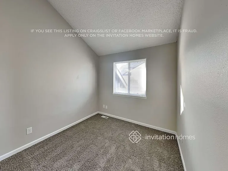 1162 W 132nd Pl — Photo 12