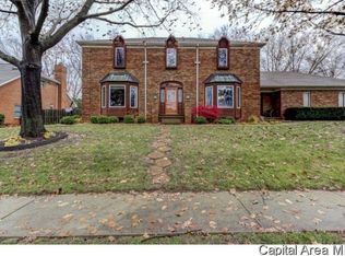 409 Mill Bank Ln, Springfield, IL 62704