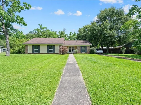 8280 Milton Rd, Mobile, AL 36695
