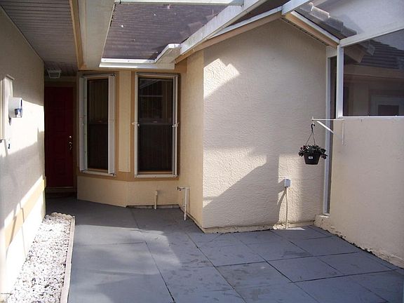 2nd image of 341 Oak Haven Dr