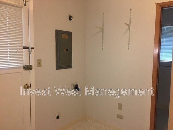 5th image of 9706 NW 10th Ave