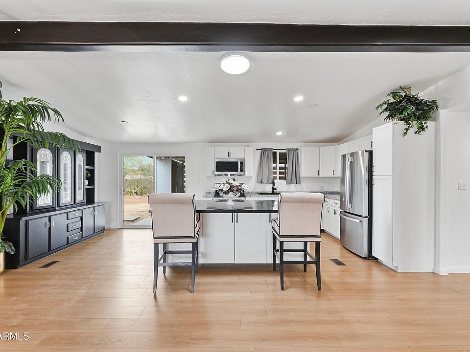 1st image of 12721 W GREENWAY Road #11