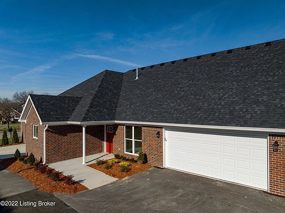 2nd image of 404 Eagle Pointe Dr