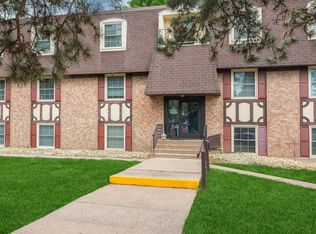 3425 60th St #6-2C, Moline, IL