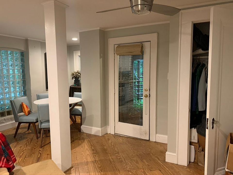 1st image of 518 Lakeshore Dr