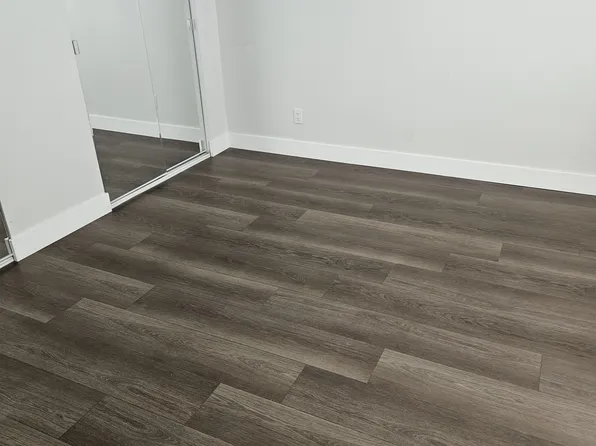 7127 N Terra Vista Dr #4203, Peoria, IL 61614