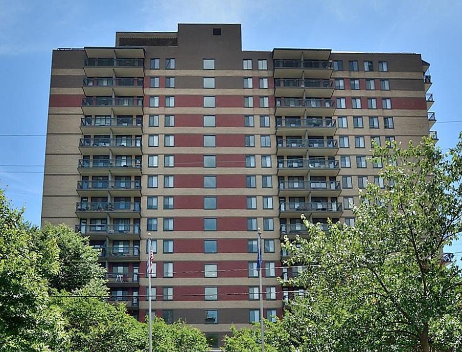 1st image of 801 S Pitt St APT 433