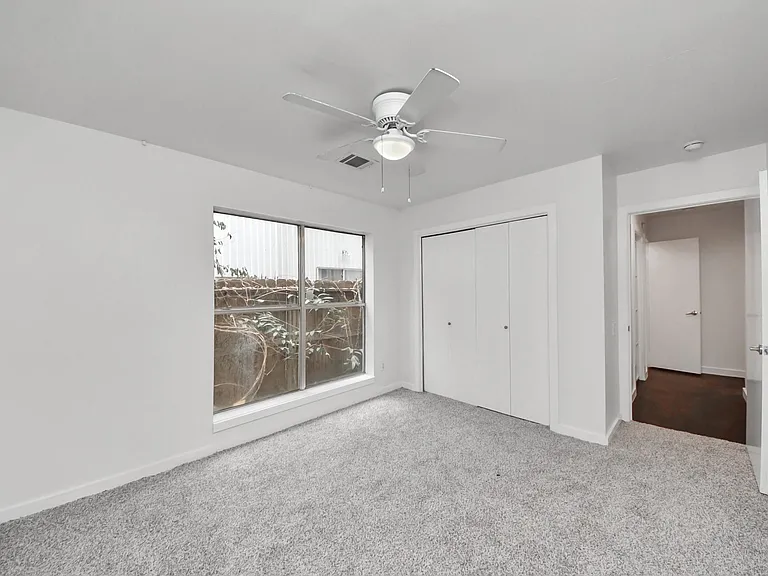 1428 Bailey St — Photo 30