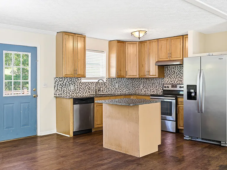 1690 River Bend Rd — Photo 14