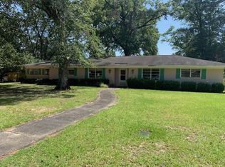 110 Terry Dr, Brewton, AL 36426