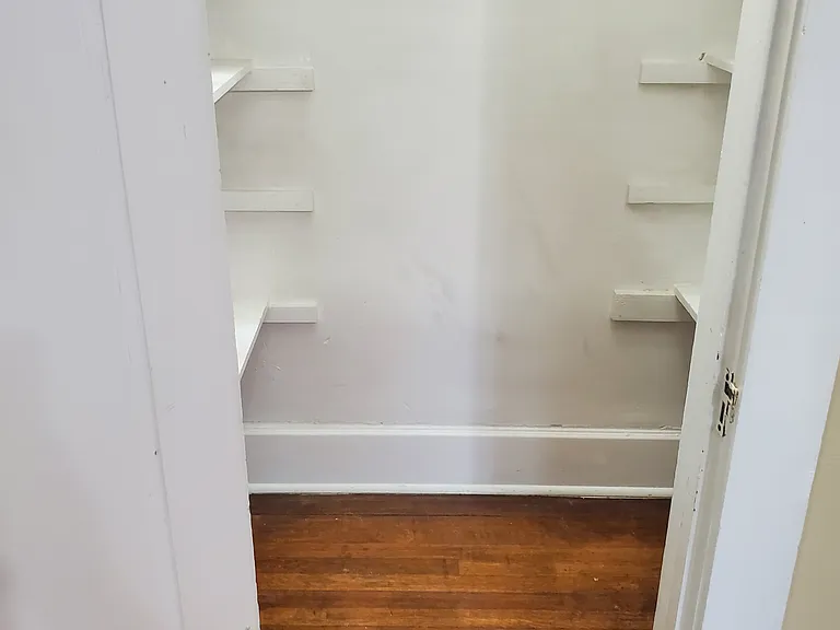 140 College Ave NE #4 — Photo 19
