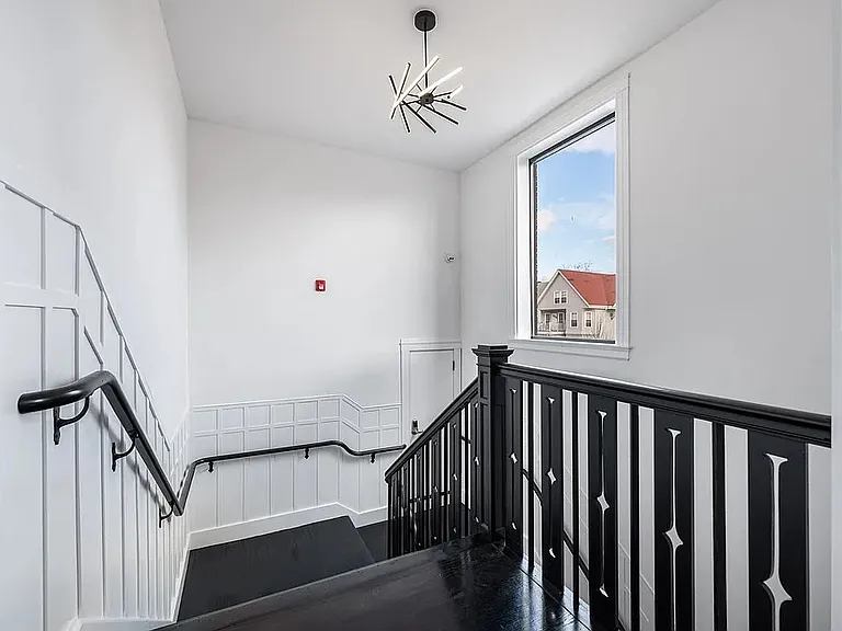 536 Broadway #105 — Photo 2