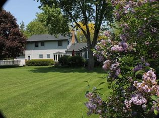 14505 Pleasant Valley Rd, Woodstock, IL 60098