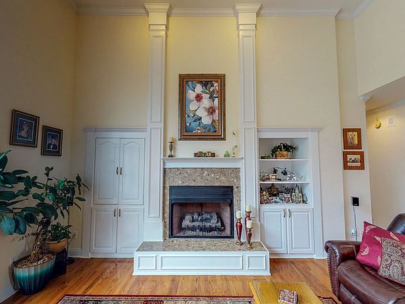 4th image of 322 Bocage Dr