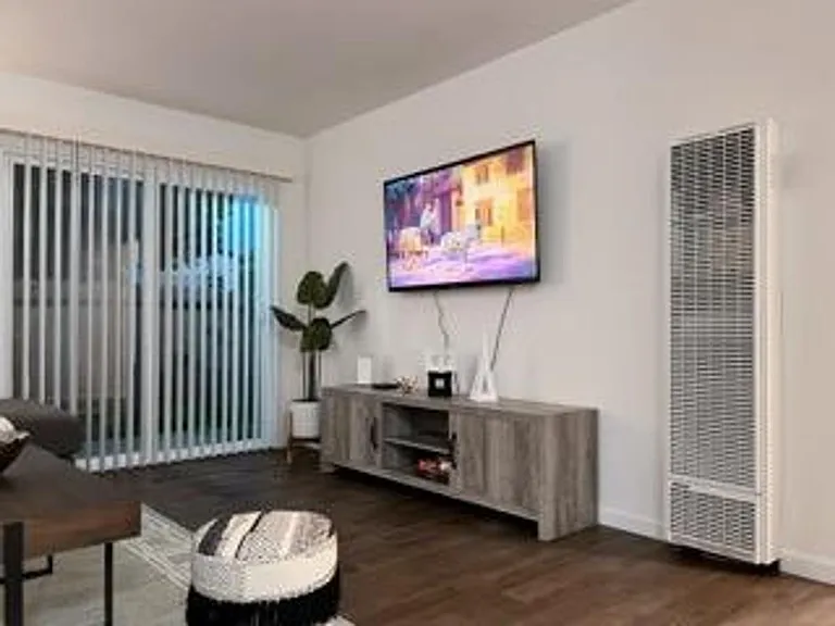 2120 Roosevelt Ave #3 — Photo 13