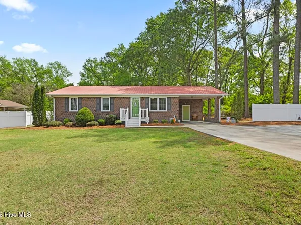 481 S Railroad Avenue, Beulaville, NC 28518
