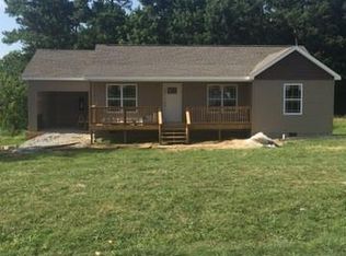 330 Pinethicket, Mc Ewen, TN 37101