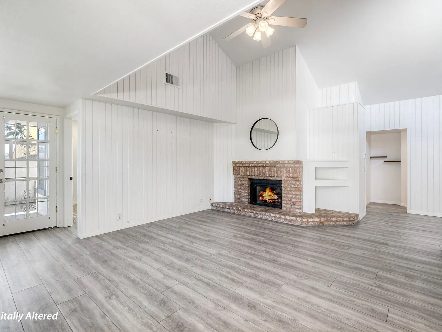 2 bed, 1370 sqft, $3,400 — Photo 3